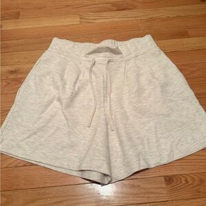 Varley Gray Athletic Shorts with Elastic Waistband and Drawstring